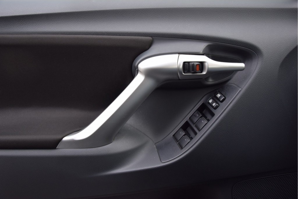 Toyota Verso 1.8 VVT-I Business Panorama/Navi/Trekhaak Aut Foto 7