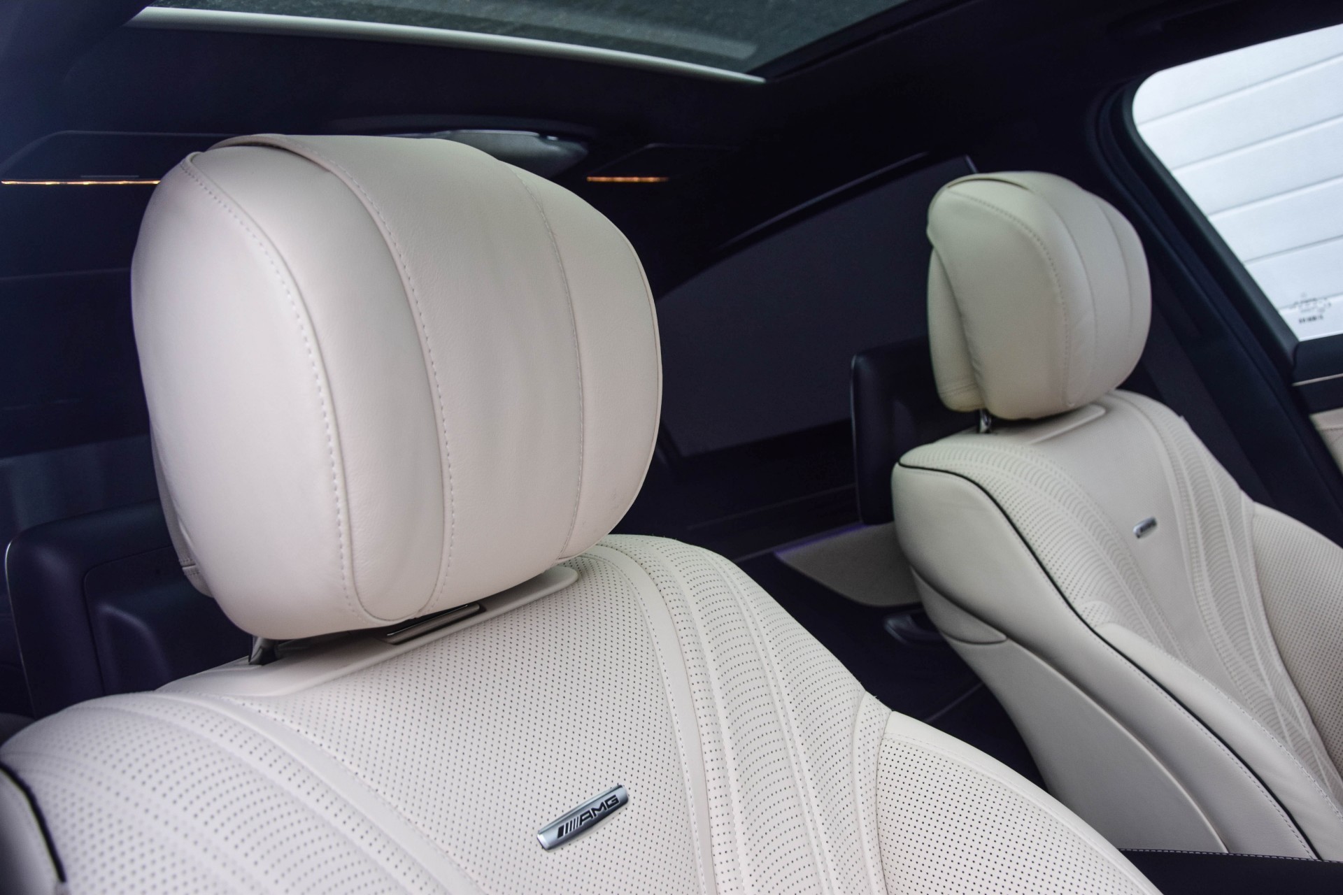 Mercedes-Benz S-Klasse 63 AMG L 4-M Designo Mat / Carbon / Entertainment / Burmester High-End / Drivers Pack Aut7 Foto 29