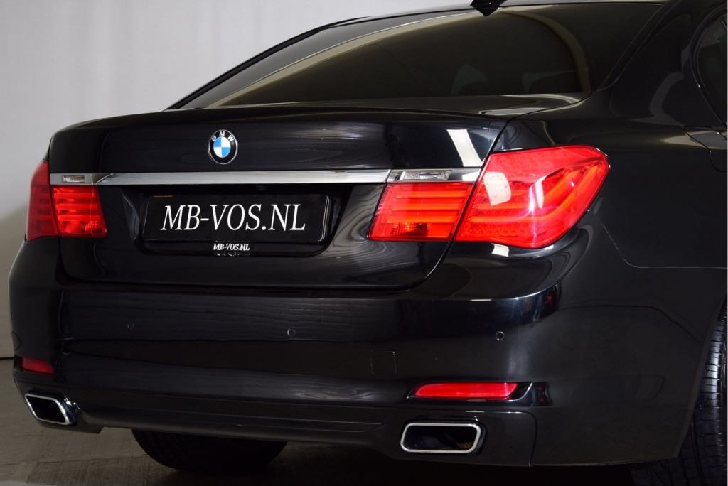 BMW 7 Serie 740I High Executive/Shadow Line/HUD/Schuifdak Aut6 Foto 23