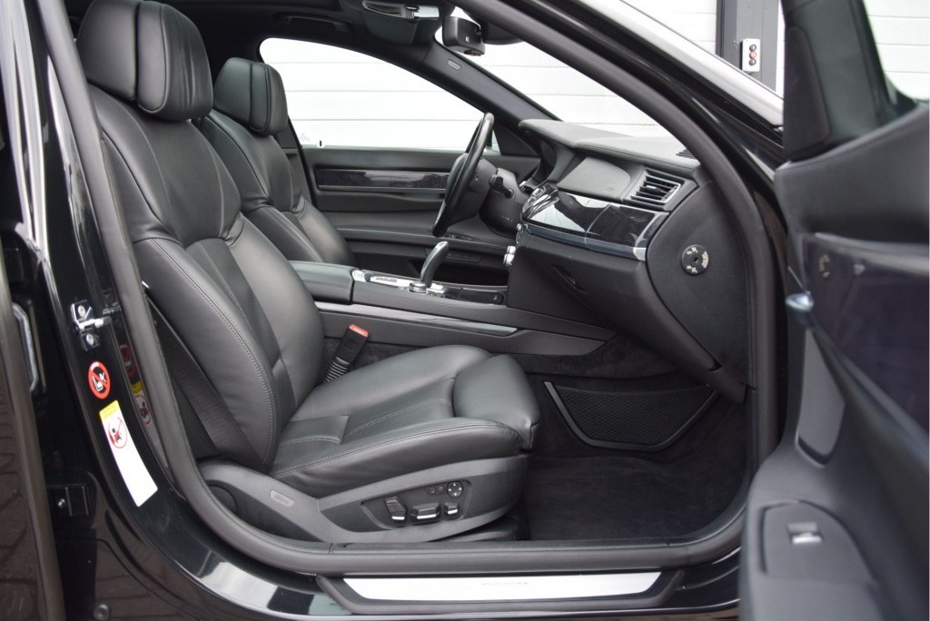 BMW 7 Serie 740I High Executive/Shadow Line/HUD/Schuifdak Aut6 Foto 3