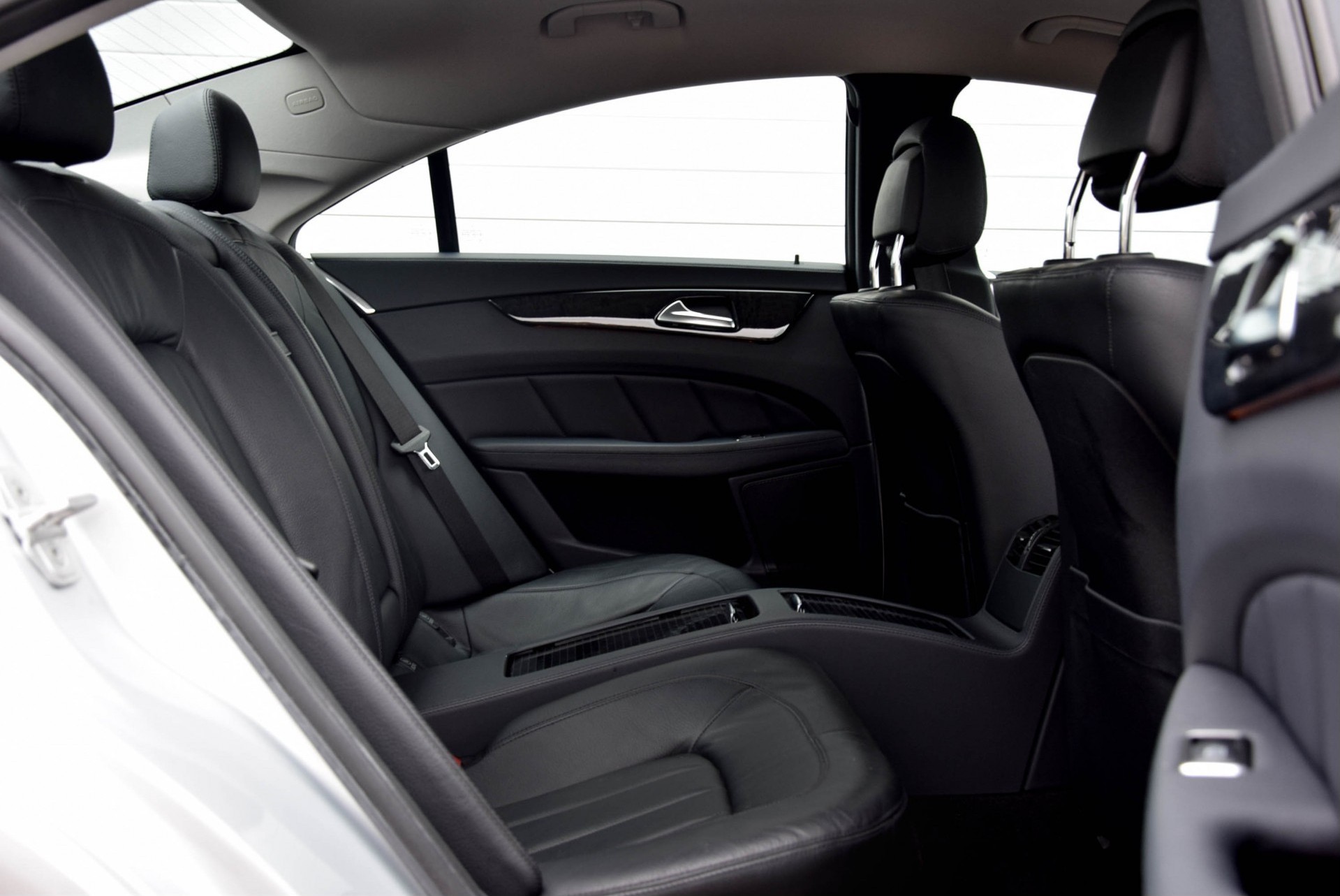 Mercedes-Benz CLS-Klasse 350 Cdi 4-Matic Com/Luchtvering/ILS Aut7 Foto 4