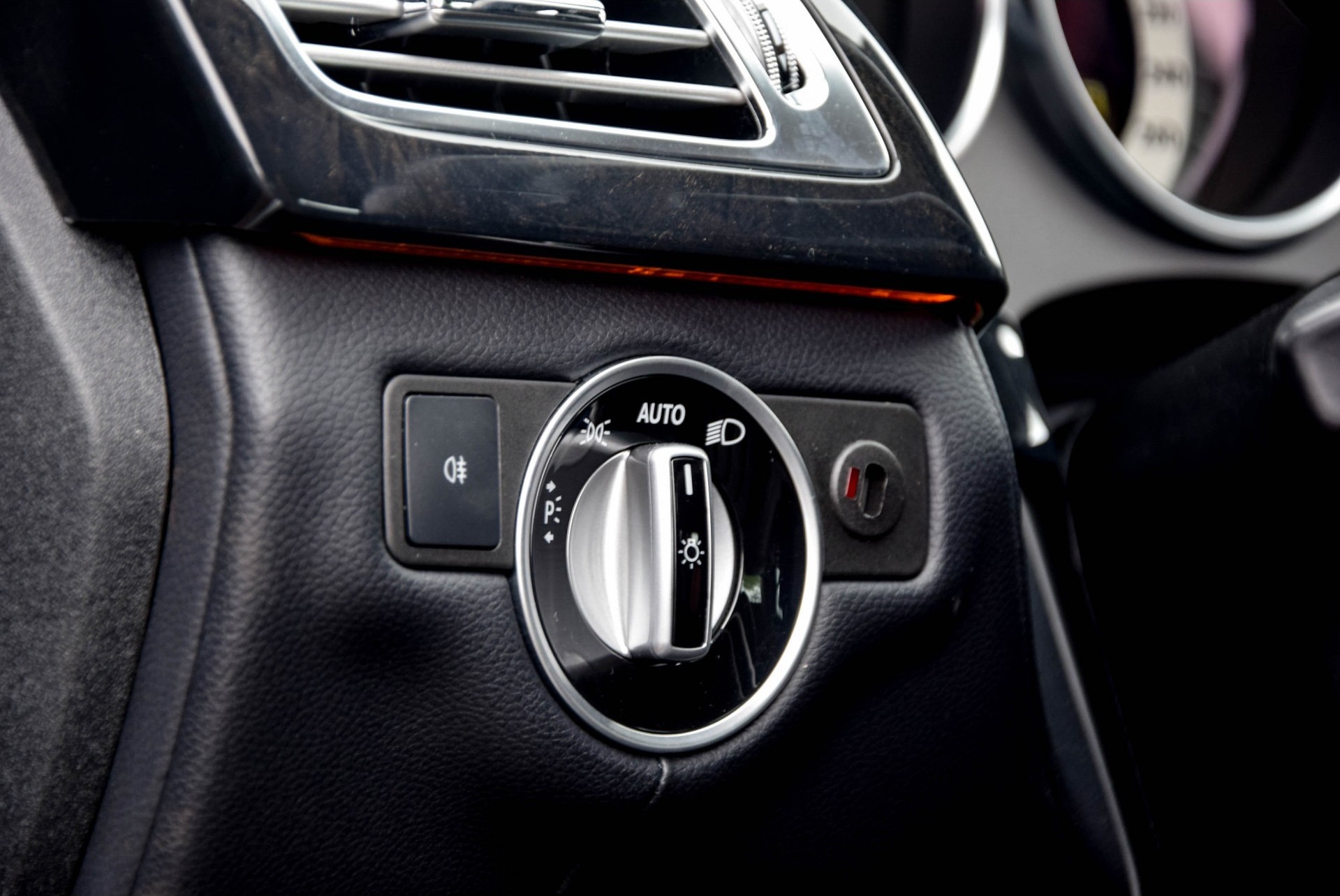 Mercedes-Benz CLS-Klasse 350 Cdi 4-Matic Com/Luchtvering/ILS Aut7 Foto 9