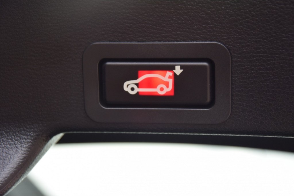 BMW X6 3.0D xDrive High Executive Luchtvering/ACC/Dak/Nappa/HUD/Softclose Aut8 Foto 18