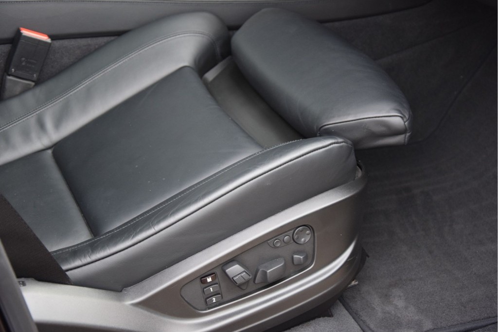 BMW X6 3.0D xDrive High Executive Luchtvering/ACC/Dak/Nappa/HUD/Softclose Aut8 Foto 9