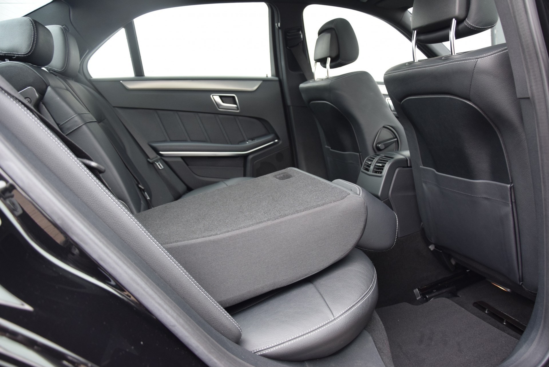 Mercedes-Benz E-Klasse 350 Bluetec Avantgarde Leer/Dak/Com/ILS/19"Lm Aut7 Foto 14