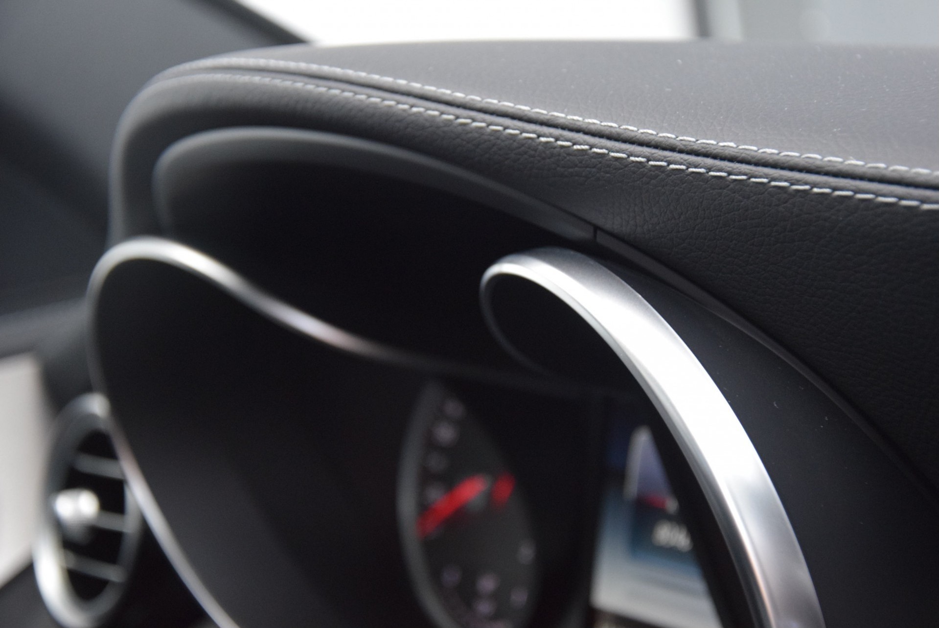 Mercedes-Benz C-Klasse 250d T AMG/Luchtvering/Keyless/Panorama/Com/LED Aut7 Foto 12