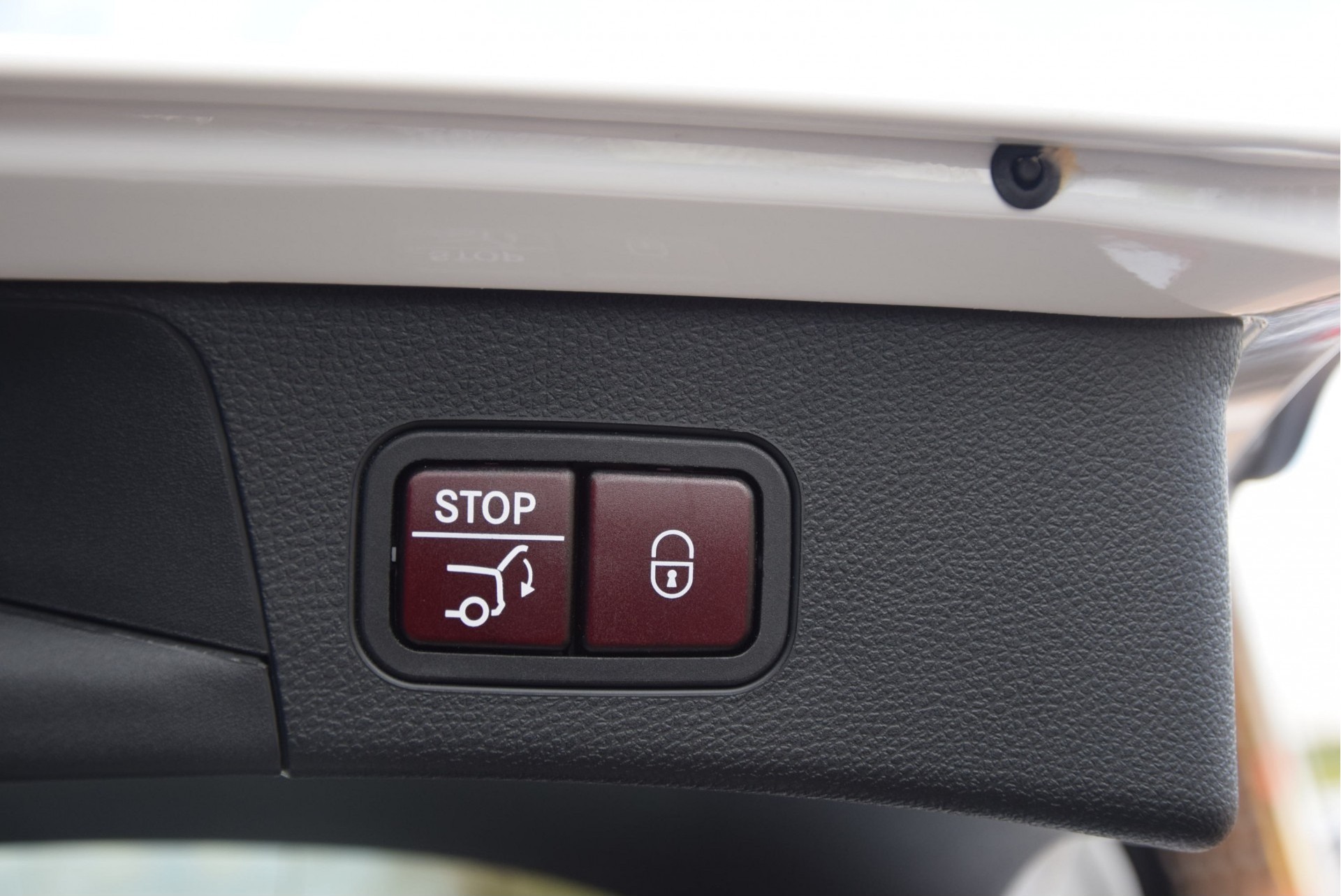 Mercedes-Benz C-Klasse 250d T AMG/Luchtvering/Keyless/Panorama/Com/LED Aut7 Foto 19