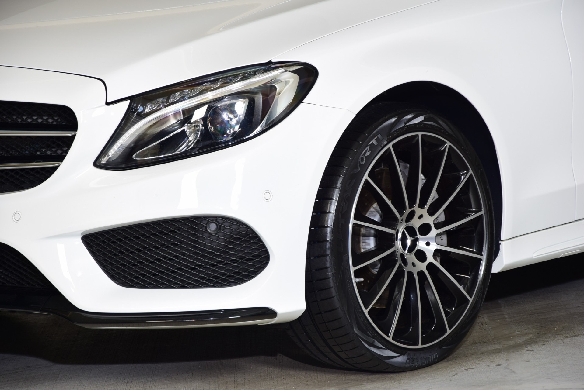 Mercedes-Benz C-Klasse 250d T AMG/Luchtvering/Keyless/Panorama/Com/LED Aut7 Foto 20