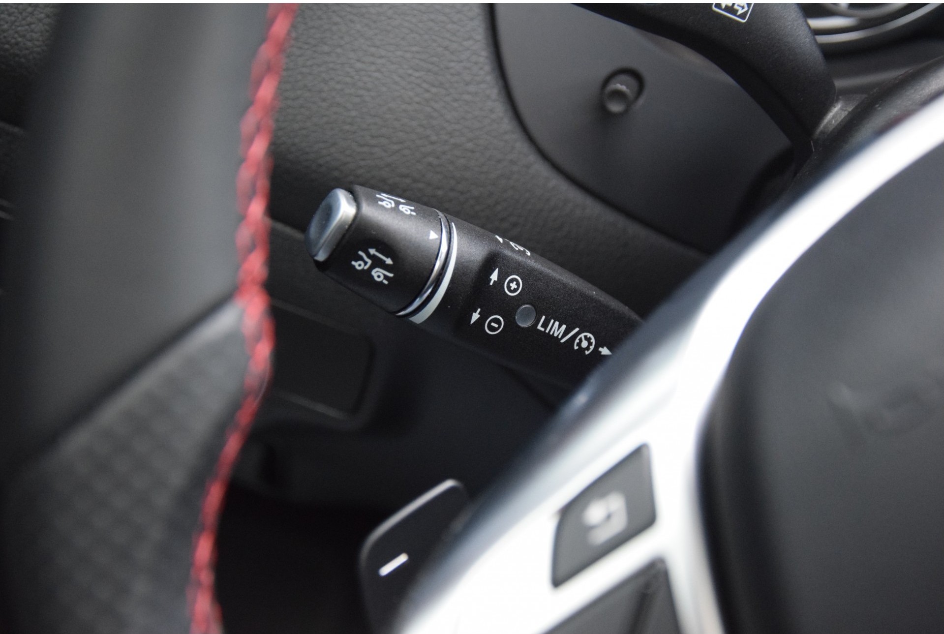 Mercedes-Benz GLA-Klasse 45 AMG 4-M Performance/Pano/Distronic/Keyless/Sound/Mem Aut7 Foto 17