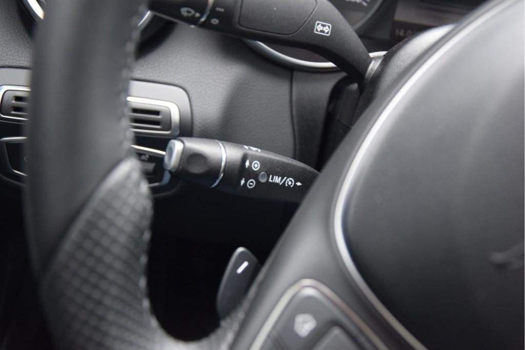 Mercedes-Benz C-Klasse 220 CDI Com/Schuif-kanteldak/LED Aut7 Foto 7