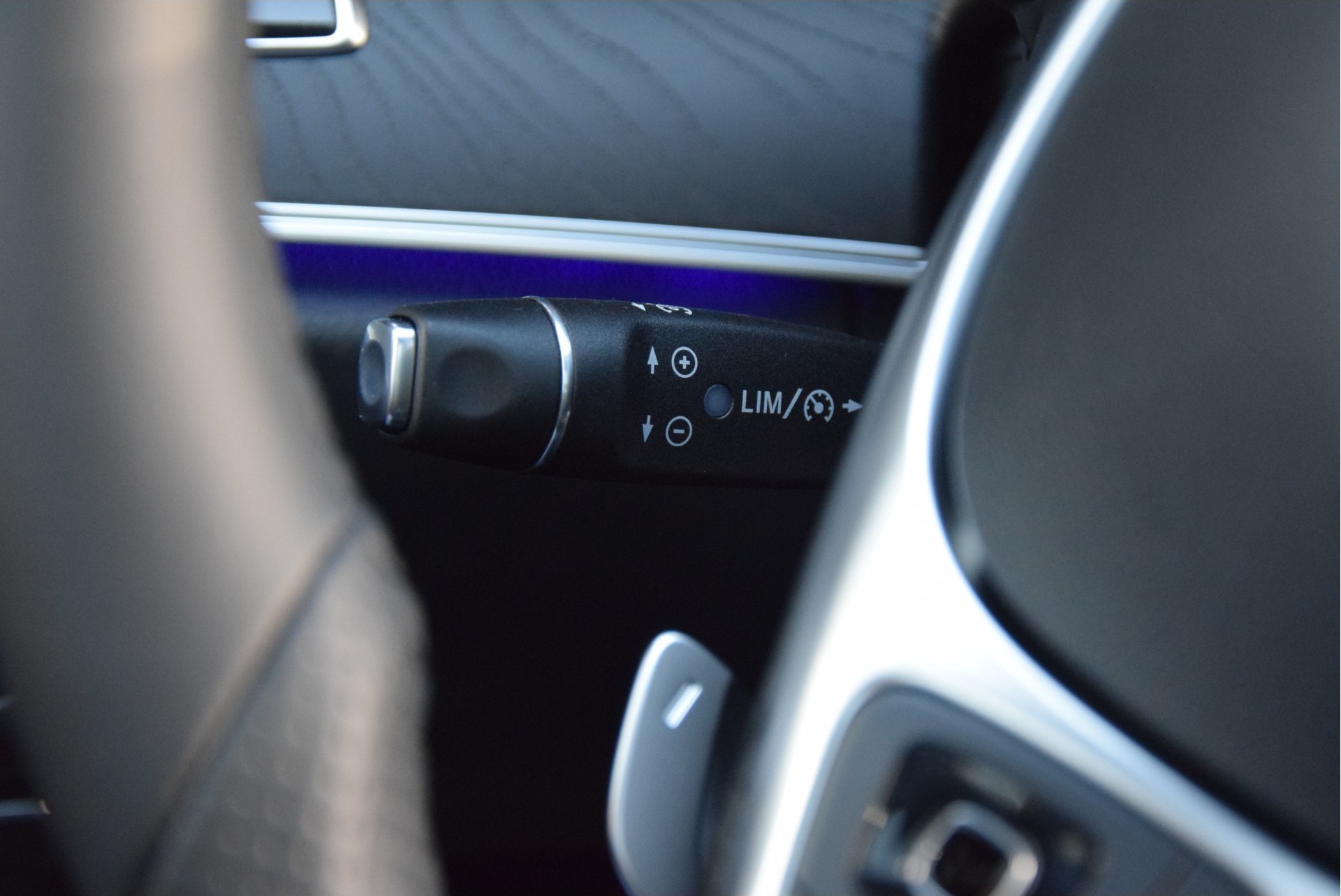 Mercedes-Benz E-Klasse 220d AMG Nightpakket/Burmester/Panorama/ILS/20" Aut9 Foto 18