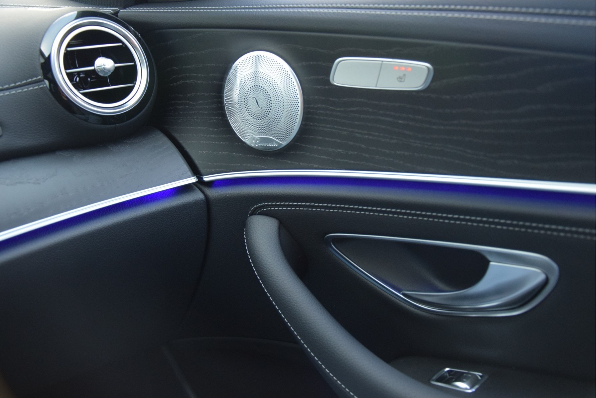 Mercedes-Benz E-Klasse 220d AMG Nightpakket/Burmester/Panorama/ILS/20" Aut9 Foto 25