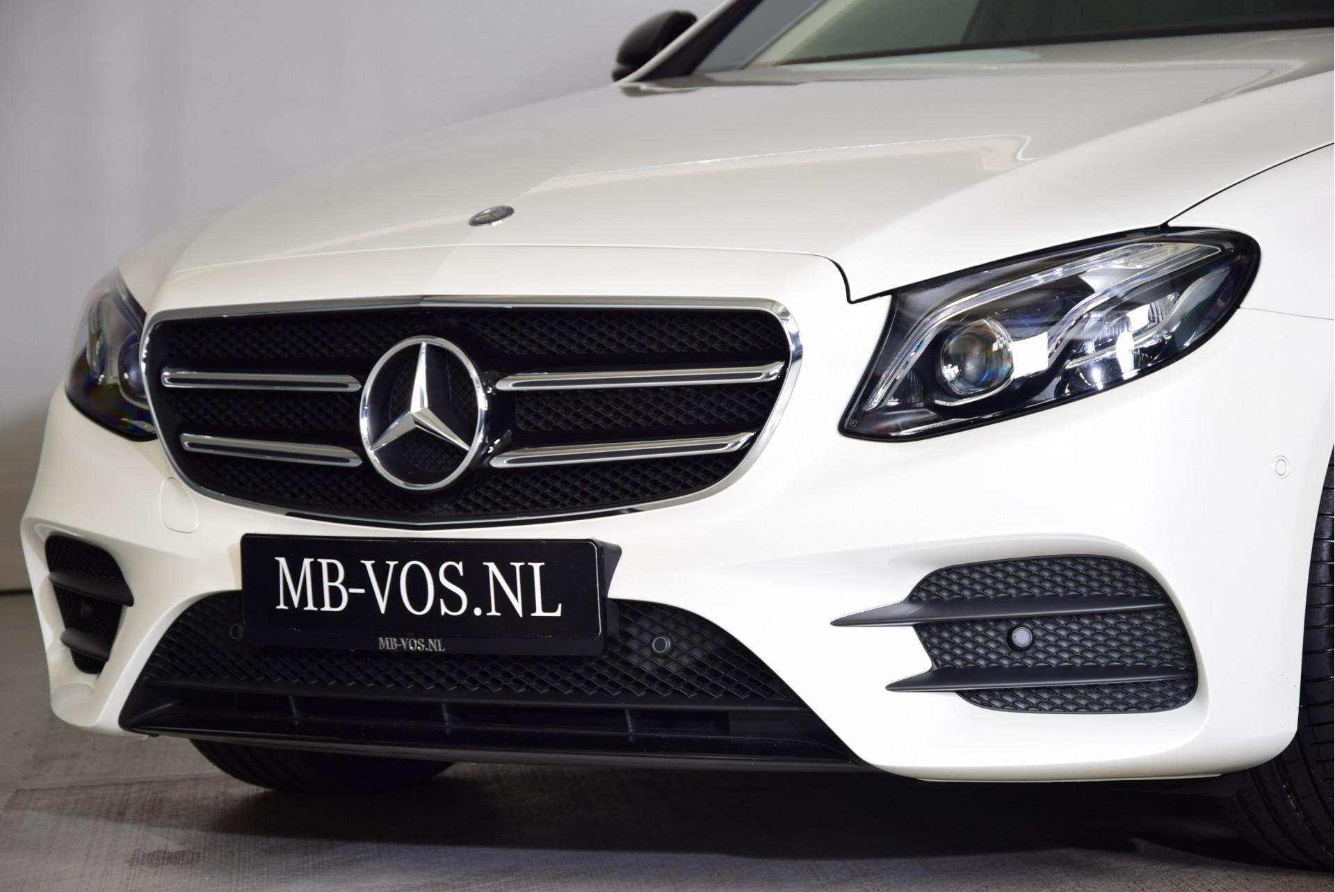 Mercedes-Benz E-Klasse 220d AMG Nightpakket/Burmester/Panorama/ILS/20" Aut9 Foto 32