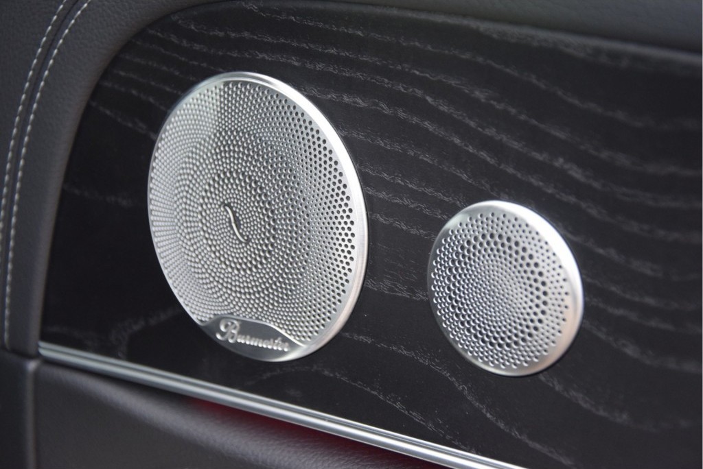 Mercedes-Benz E-Klasse 220d AMG Panorama/Burmeister/ILS/20" Aut9 Foto 12