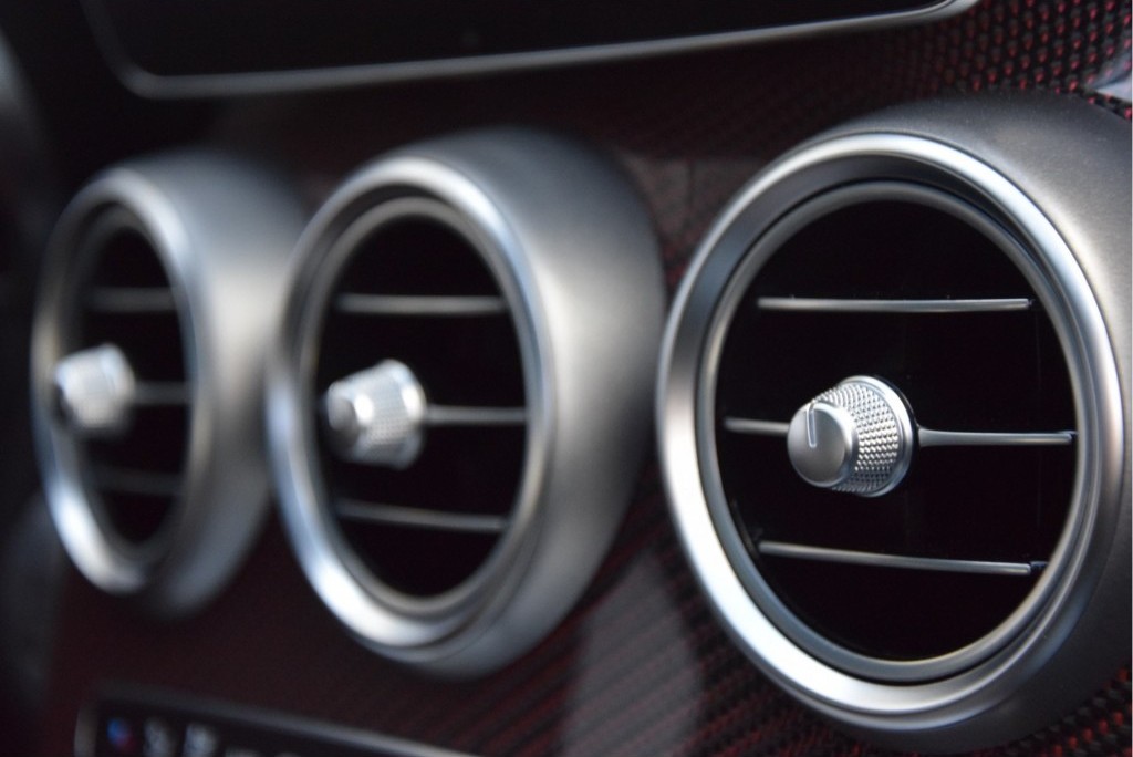 Mercedes-Benz C-Klasse C63 AMG S Edition 1 Performance/Distronic/HUD/Keyless/Panorama Aut7 Foto 19