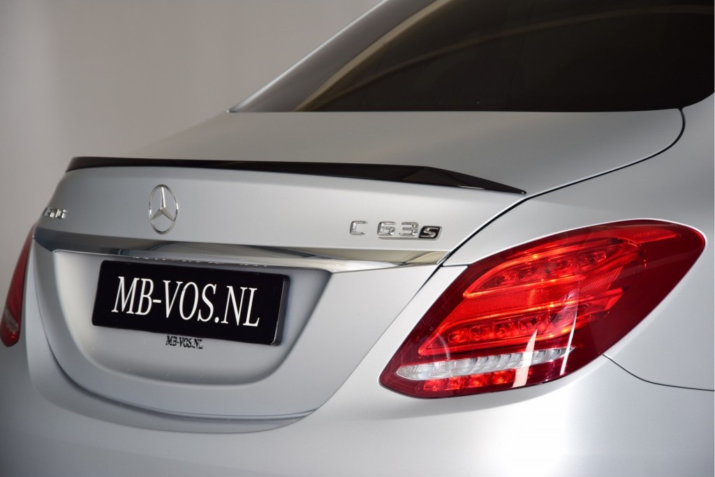 Mercedes-Benz C-Klasse C63 AMG S Edition 1 Performance/Distronic/HUD/Keyless/Panorama Aut7 Foto 32