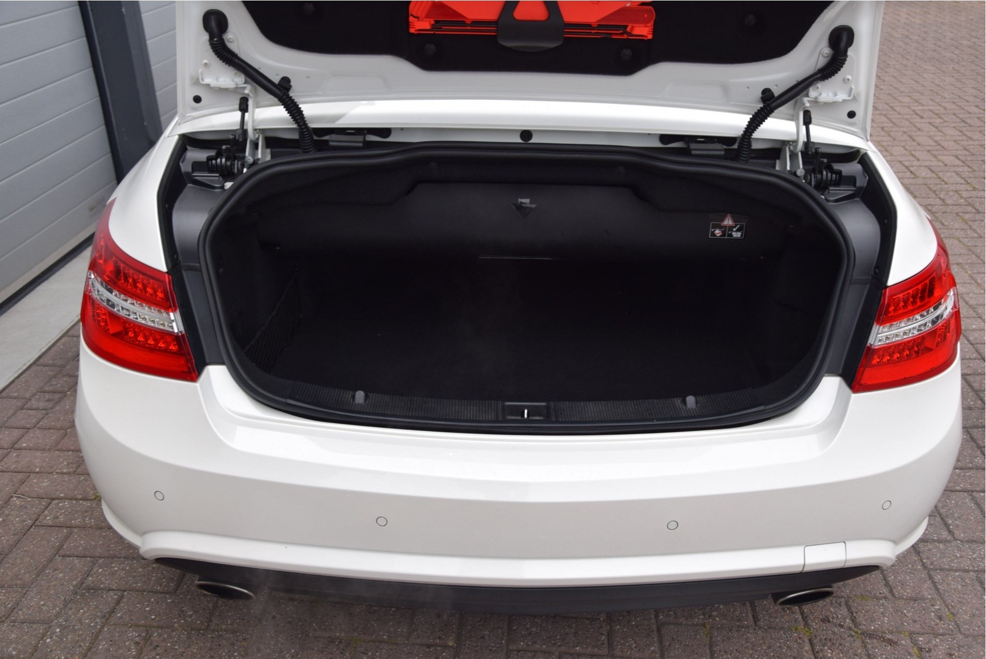 Mercedes-Benz E-Klasse 350 Cabrio AMG Nav/Leer/Airscarf/Multicontour Aut7 Foto 21