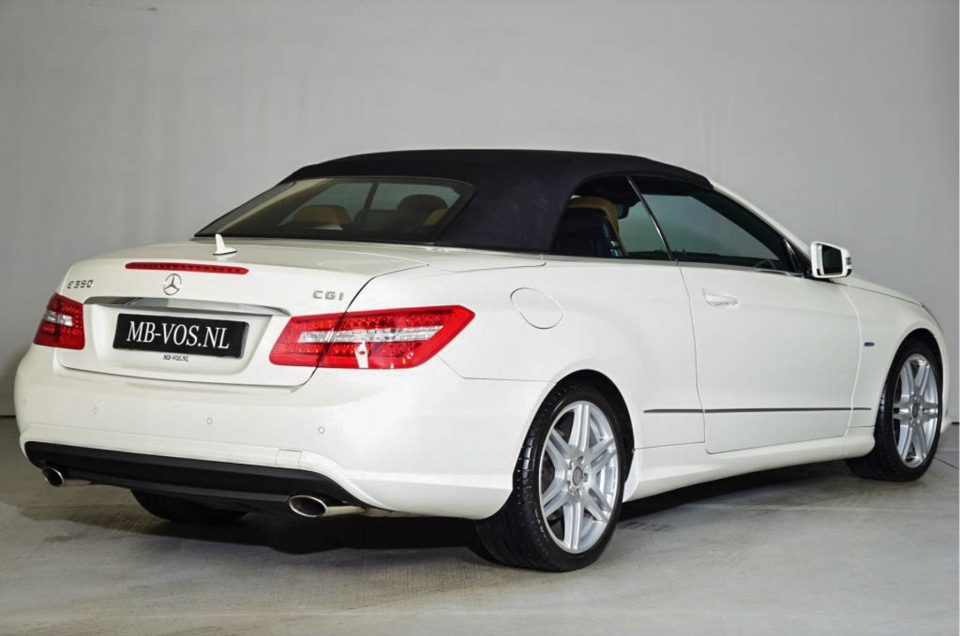 Mercedes-Benz E-Klasse 350 Cabrio AMG Nav/Leer/Airscarf/Multicontour Aut7 Foto 4