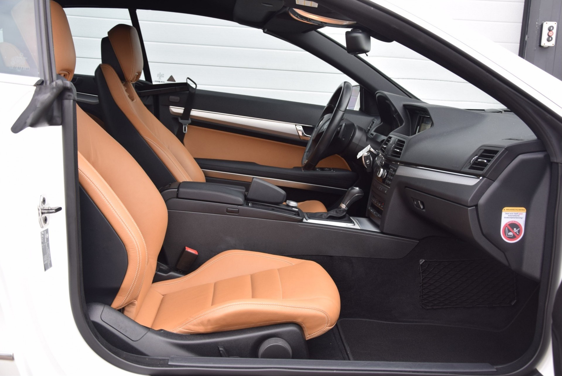 Mercedes-Benz E-Klasse 350 Cabrio AMG Nav/Leer/Airscarf/Multicontour Aut7 Foto 5