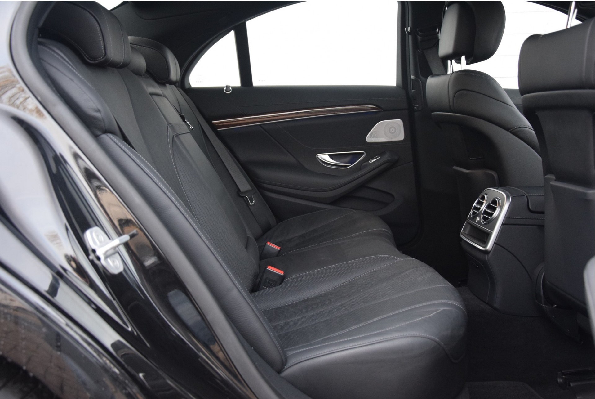 Mercedes-Benz S-Klasse 500 4MATIC Massage/Distronic/Keyless/HUD/Touchpad/360cam Aut7 Foto 4