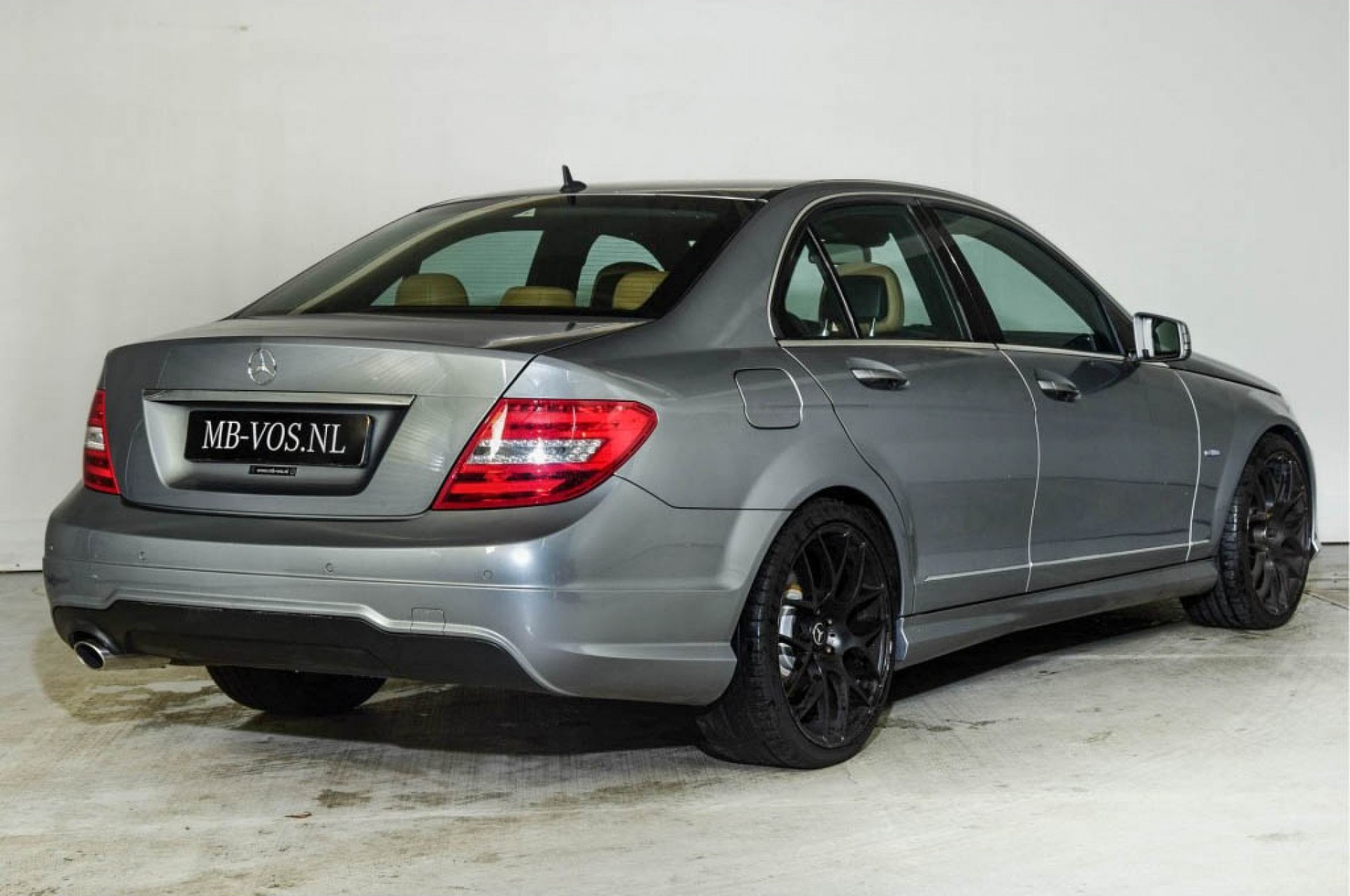 Mercedes-Benz C-Klasse 250 CGI AMG Leer/ILS/Com/19"Lmv Aut7 Foto 2