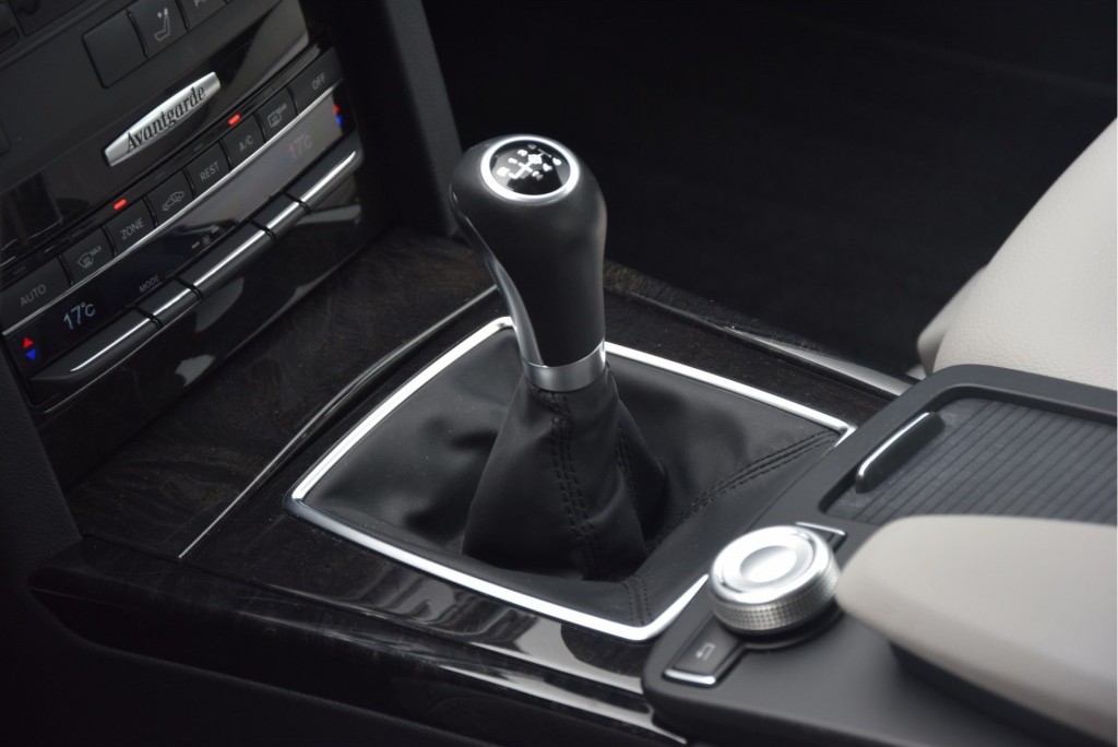 Mercedes-Benz E-Klasse 250 CDI Avantgarde Comand/ILS/Stoelverwarming 1ste eigenaar/dealer onderhouden Foto 9