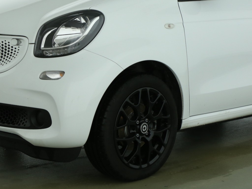 Smart Forfour 1.0 Passion CABRIODAK/Nav/Stoelverwarming/Sportpakket/ECC Foto 10
