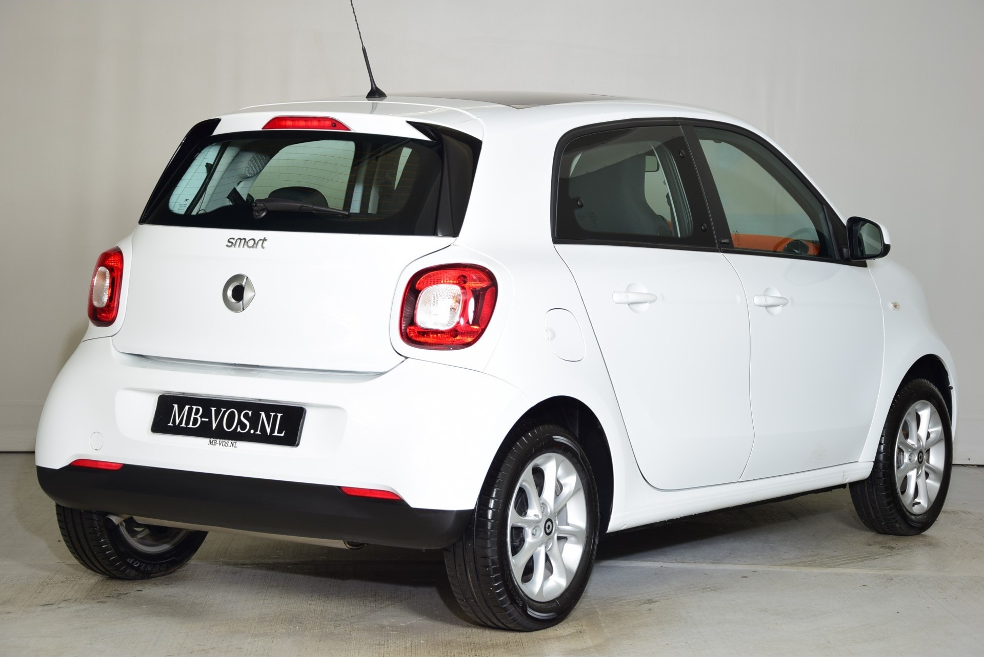 Smart Forfour 1.0 Passion Panoramadak/stoelverwarming/LED/ECC Foto 2