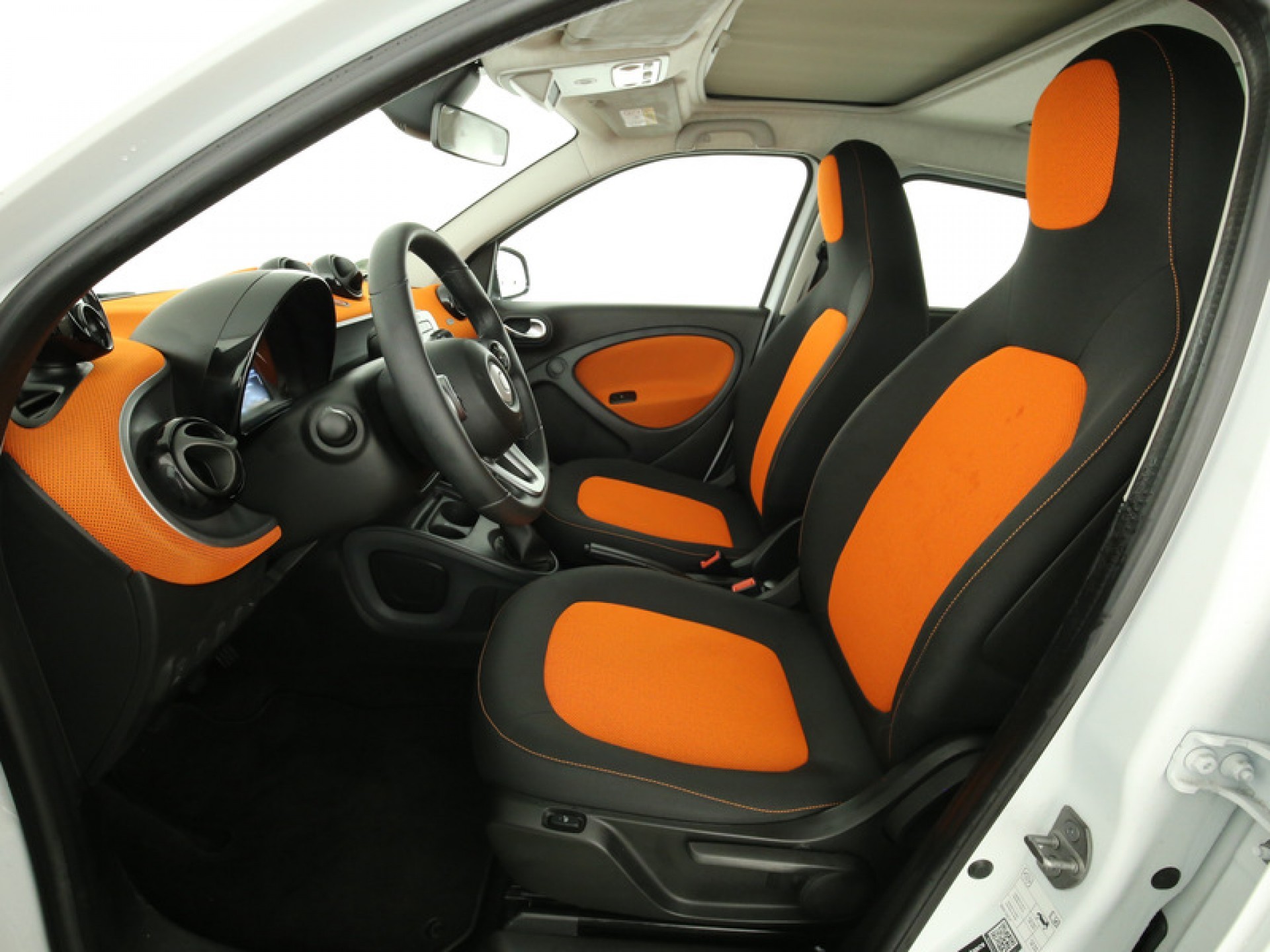 Smart Forfour 1.0 Passion Panoramadak/stoelverwarming/LED/ECC Foto 3