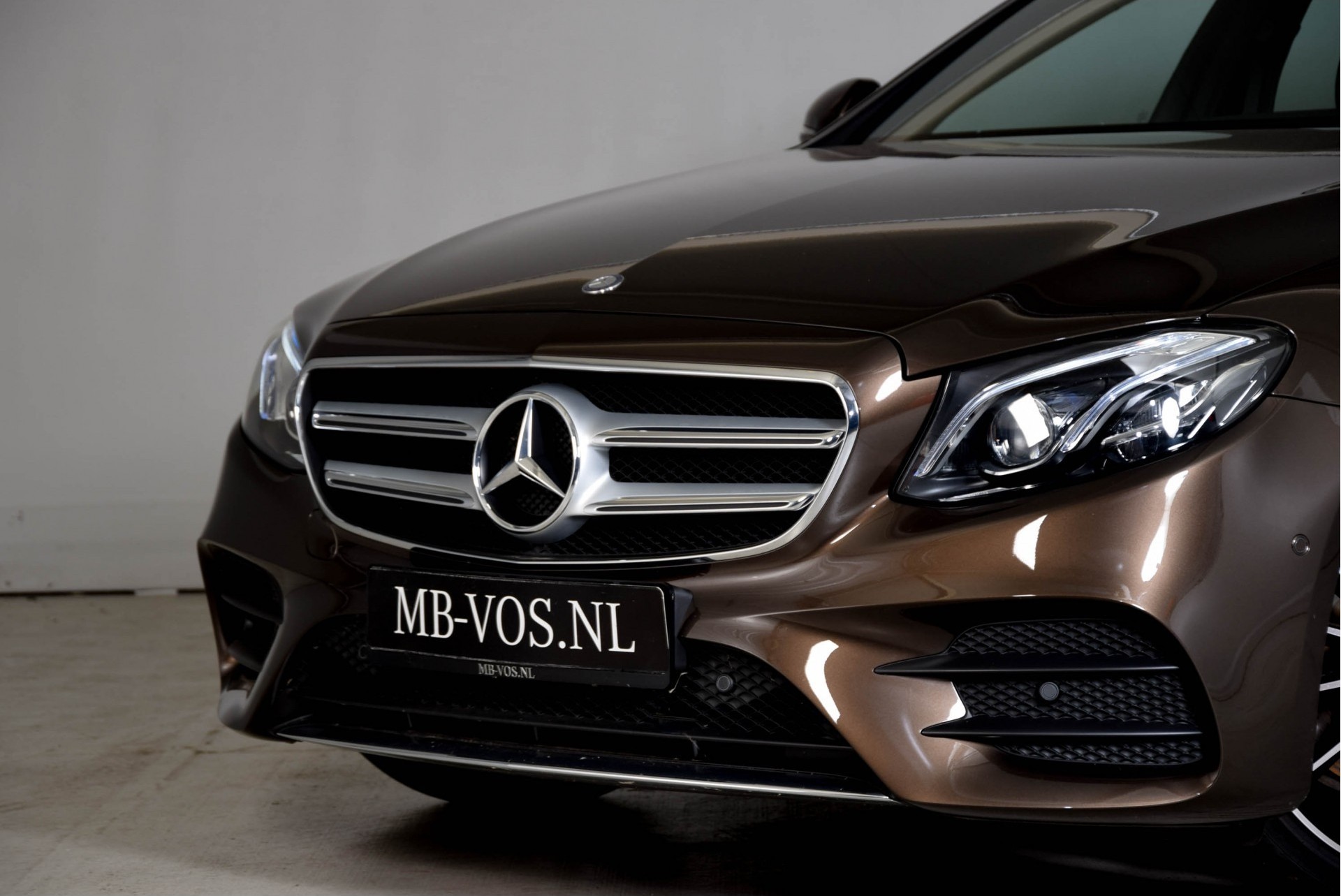 Mercedes-Benz E-Klasse 220d AMG Panorama/Burmester/ILS/20" Aut9 Foto 26