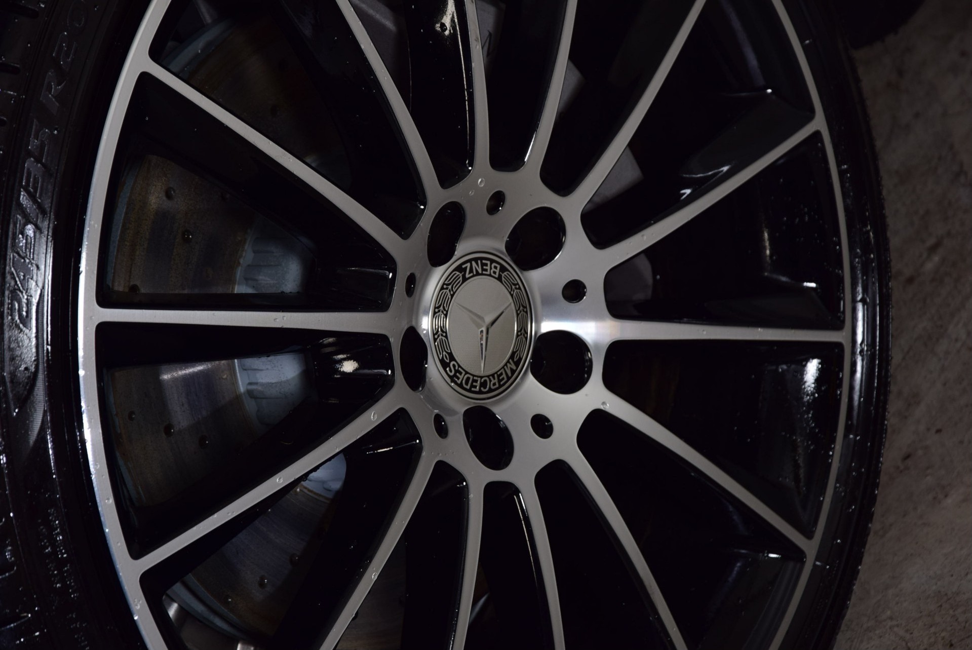 Mercedes-Benz E-Klasse 220d AMG Panorama/Burmester/ILS/20" Aut9 Foto 27