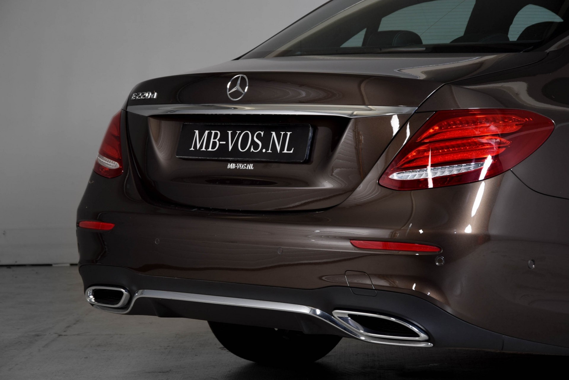 Mercedes-Benz E-Klasse 220d AMG Panorama/Burmester/ILS/20" Aut9 Foto 28