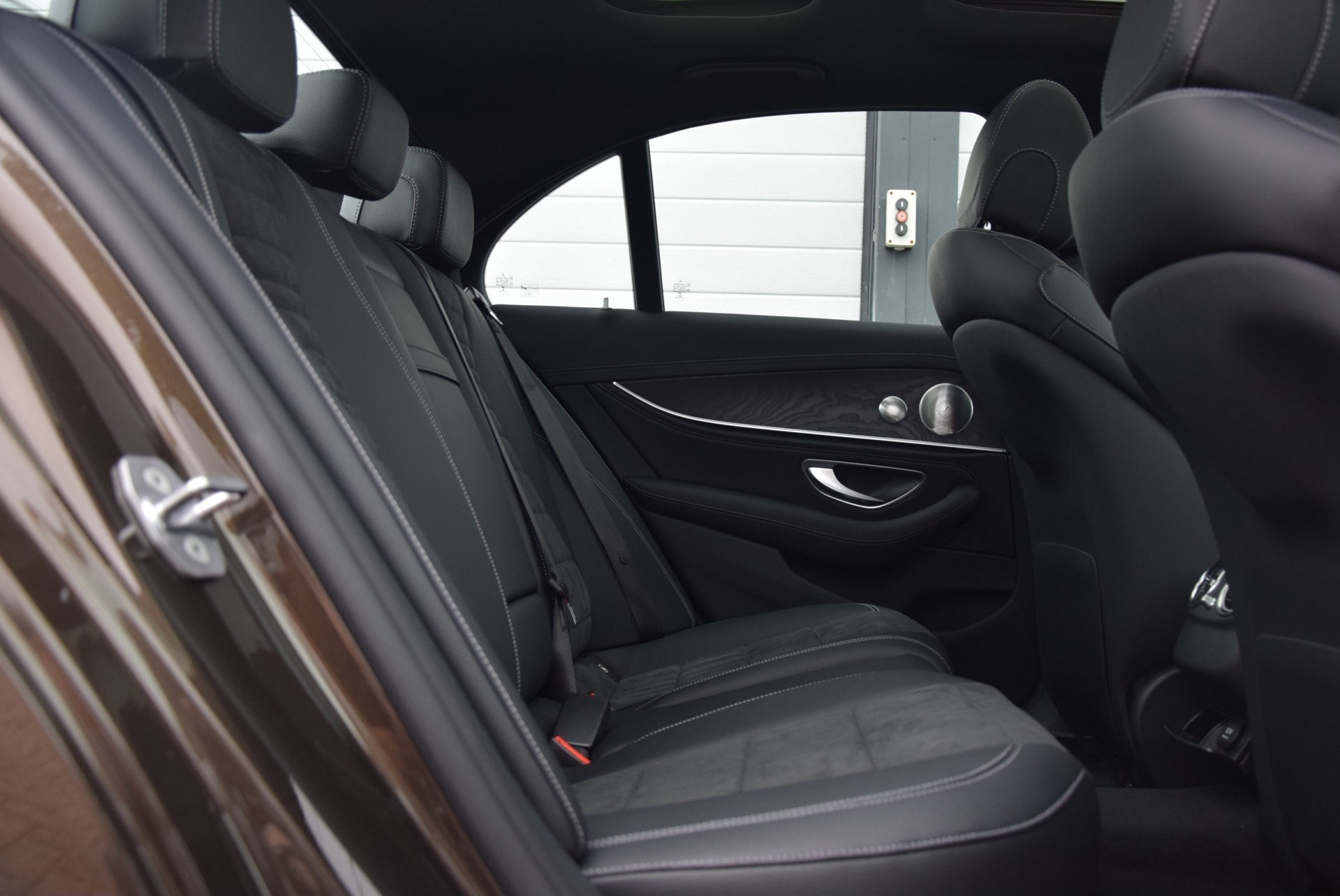 Mercedes-Benz E-Klasse 220d AMG Panorama/Burmester/ILS/20" Aut9 Foto 4