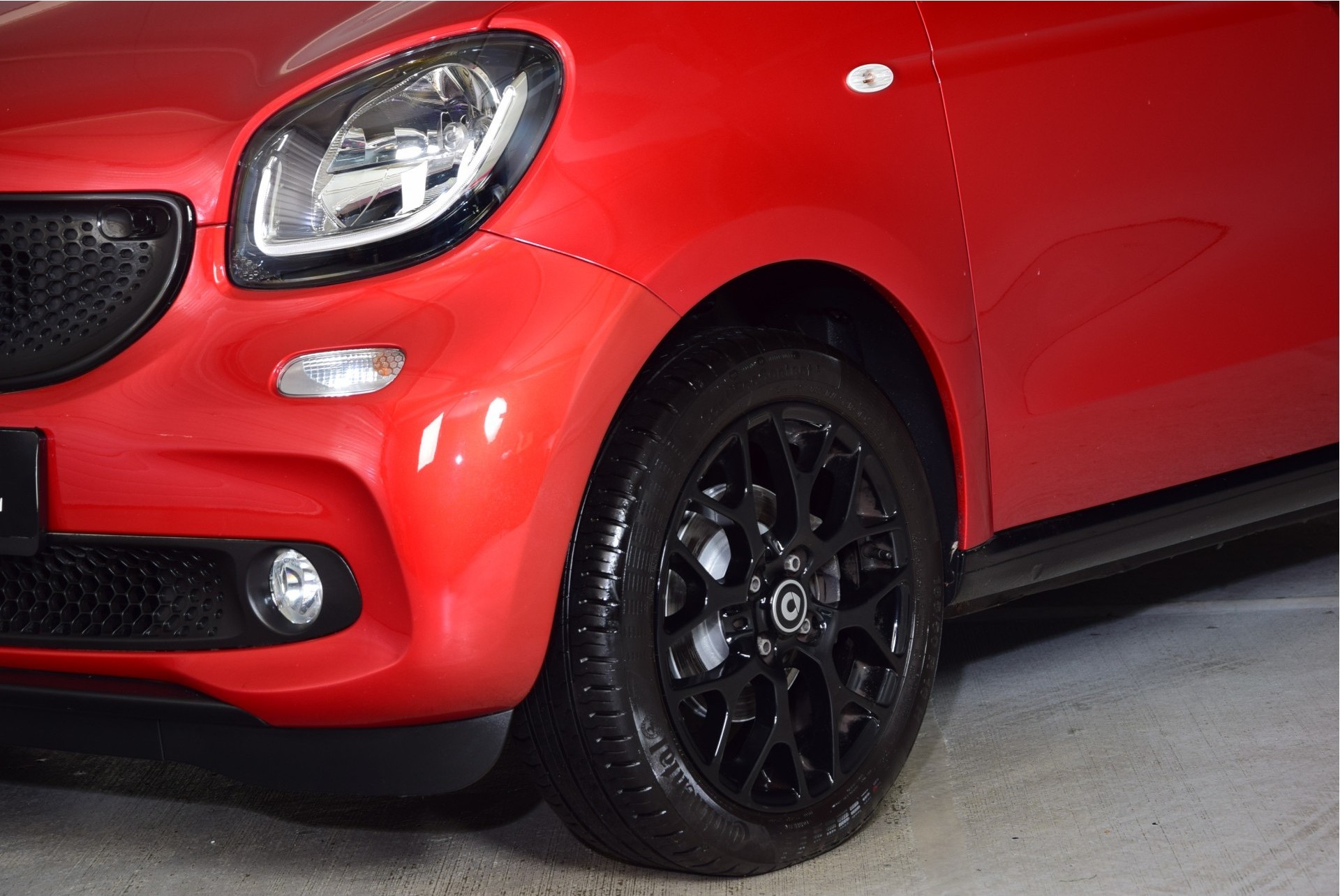 Smart Forfour 1.0 Sport Panoramadak/Stoelverwarming/Leder/ECC Foto 3