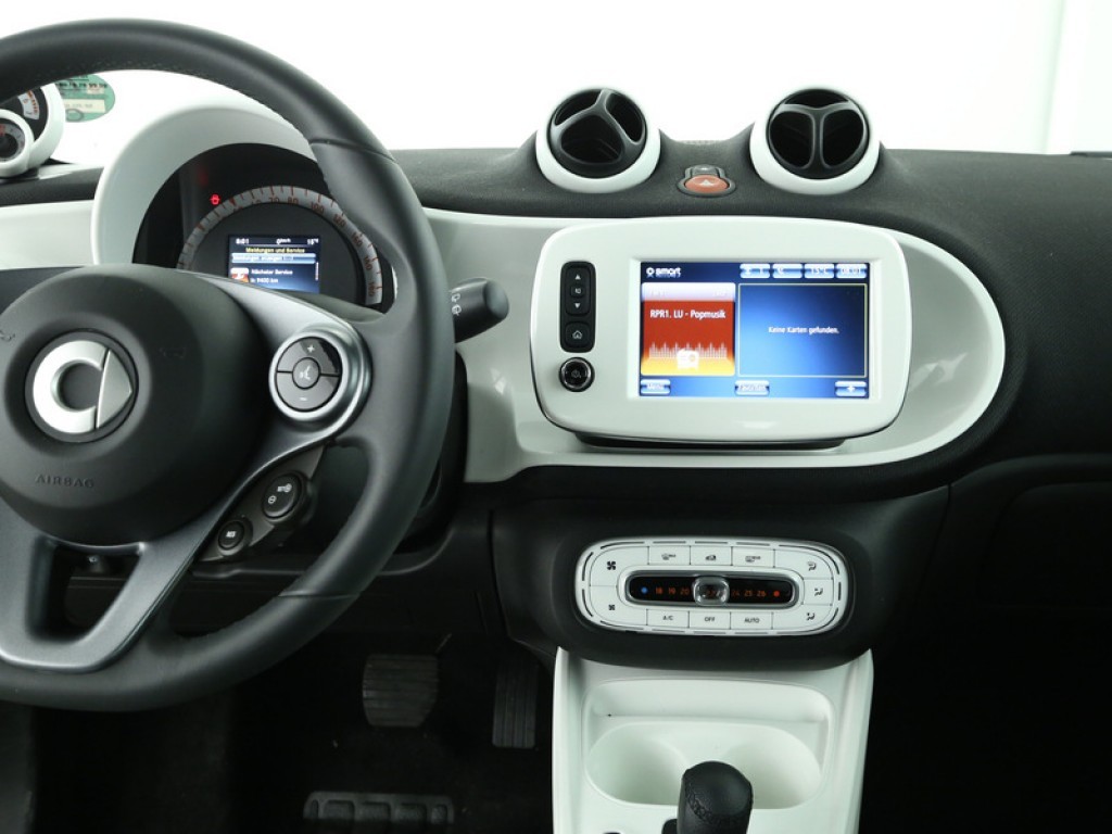 Smart Fortwo 1.0 Passion Panoramadak/Nav/LED/ECC Aut6 Foto 5