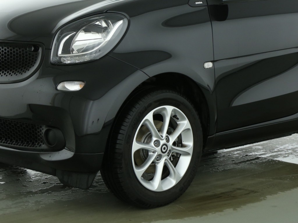 Smart Fortwo 1.0 Passion Panoramadak/Nav/LED/ECC Aut6 Foto 9