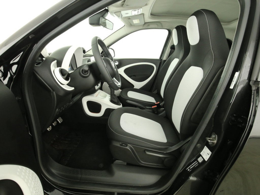 Smart Forfour 1.0 Passion CABRIODAK/Nav/PDC/Stoelverwarming/Sportpakket Foto 3