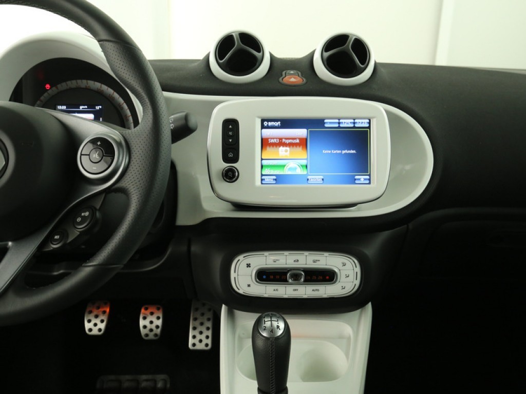 Smart Forfour 1.0 Passion CABRIODAK/Nav/PDC/Stoelverwarming/Sportpakket Foto 5