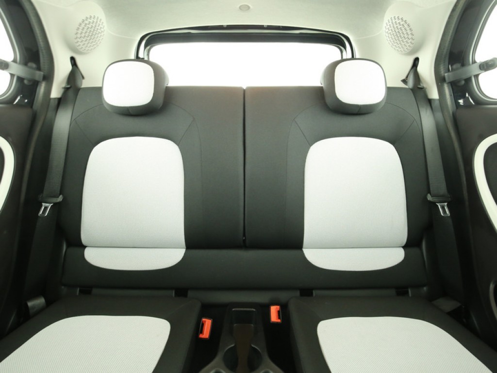 Smart Forfour 1.0 Passion CABRIODAK/Nav/PDC/Stoelverwarming/Sportpakket Foto 7