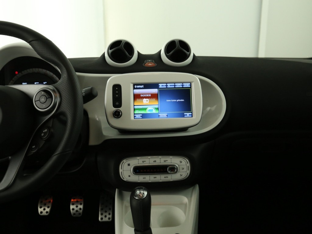 Smart Forfour 1.0 Passion CABRIODAK/Nav/Stoelverwarming/Sportpakket/ECC Foto 5