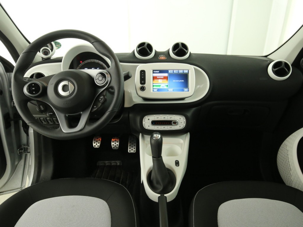 Smart Forfour 1.0 Passion CABRIODAK/Nav/Stoelverwarming/Sportpakket/ECC Foto 6