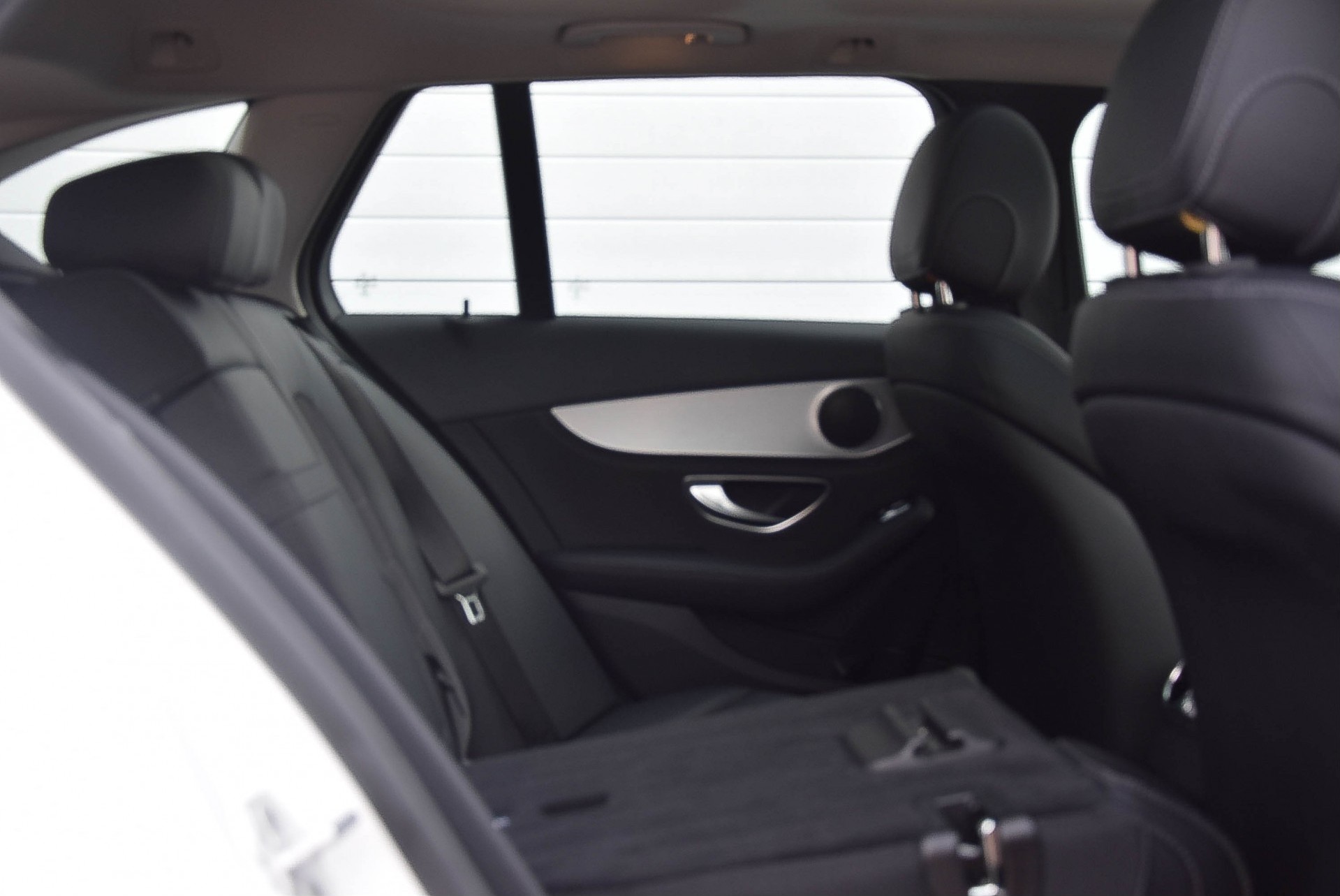 Mercedes-Benz C-Klasse 180 T Avantgarde Panoramadak/Com/ILS/Touchpad Aut7 Foto 11