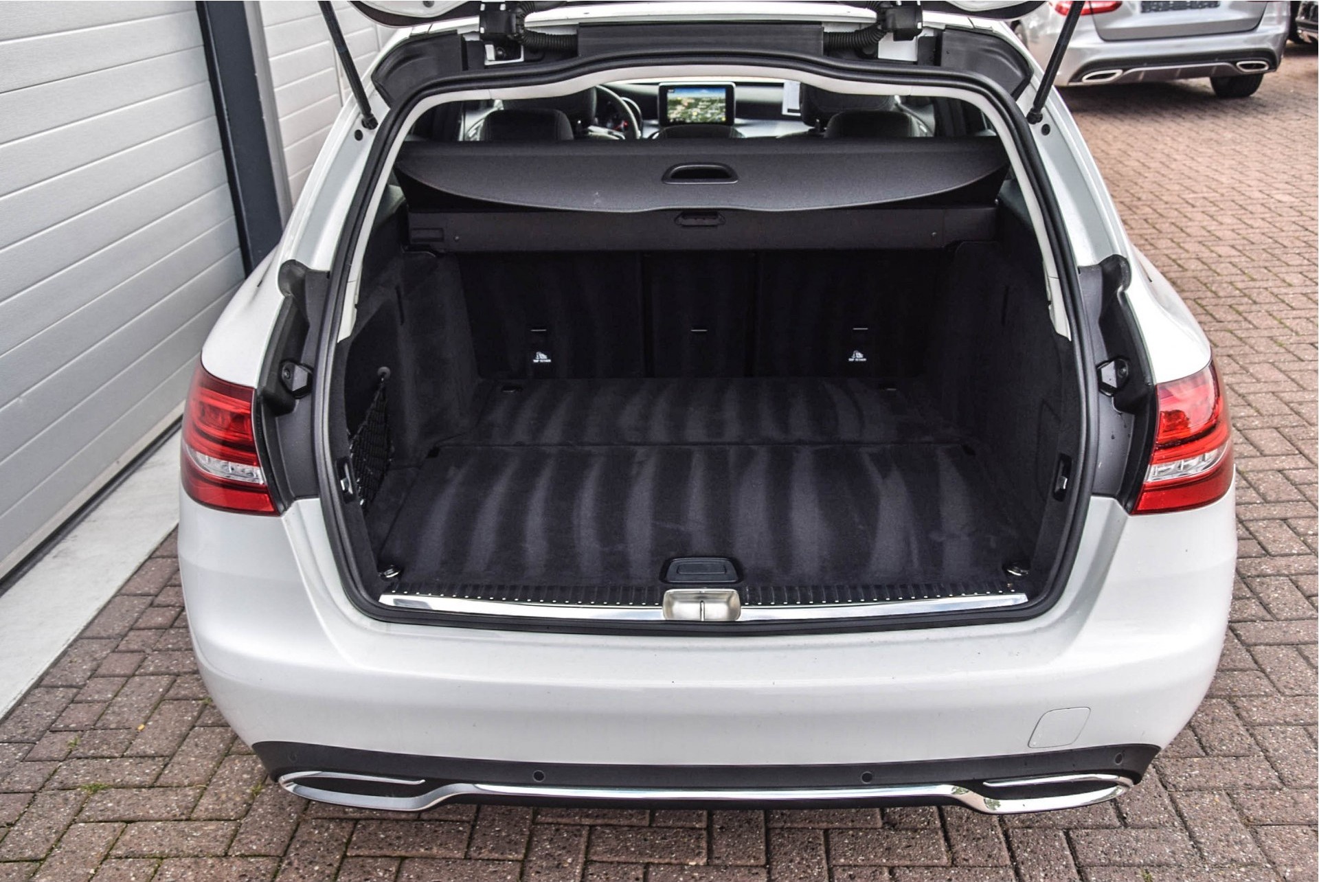 Mercedes-Benz C-Klasse 180 T Avantgarde Panoramadak/Com/ILS/Touchpad Aut7 Foto 19