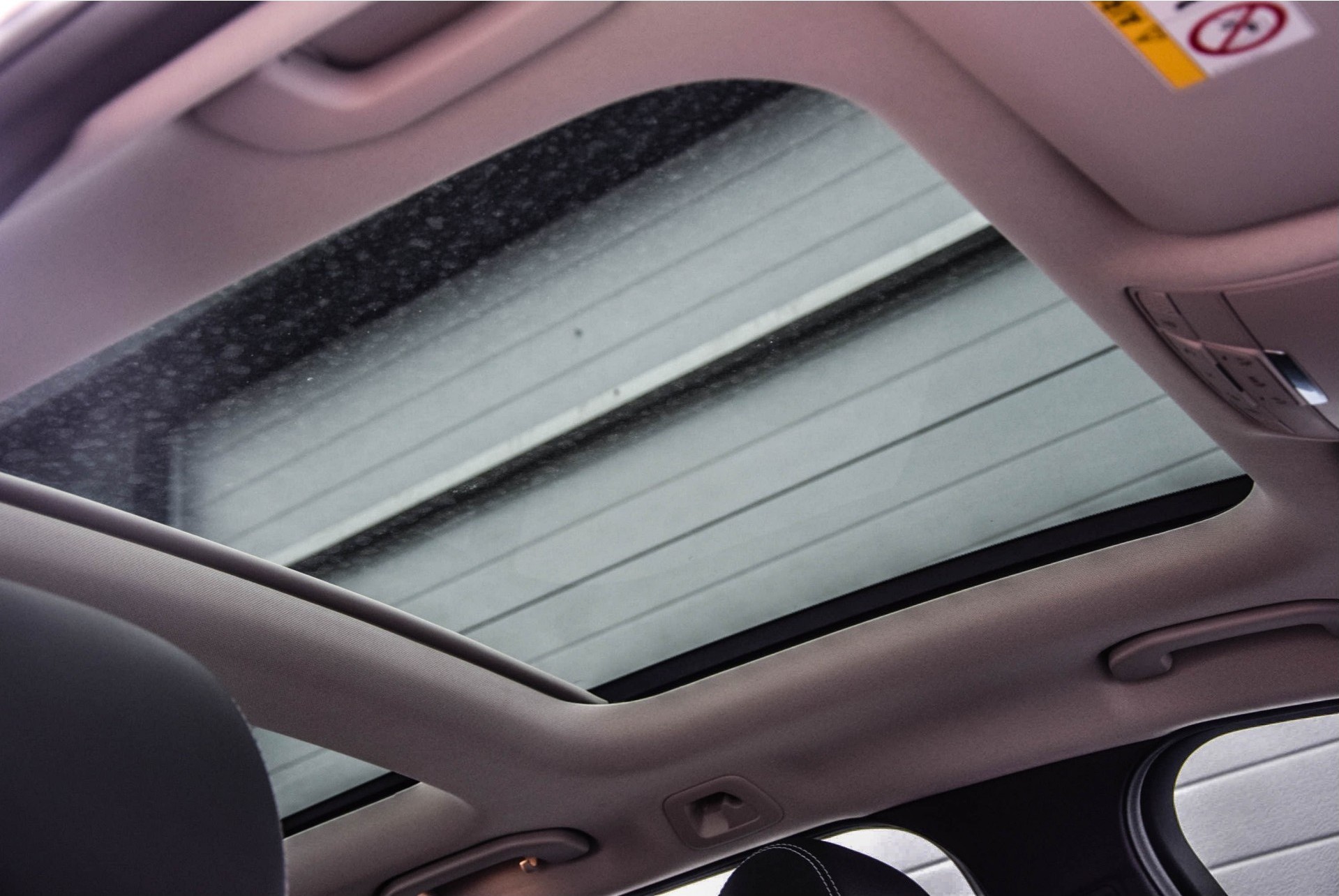 Mercedes-Benz C-Klasse 180 T Avantgarde Panoramadak/Com/ILS/Touchpad Aut7 Foto 3