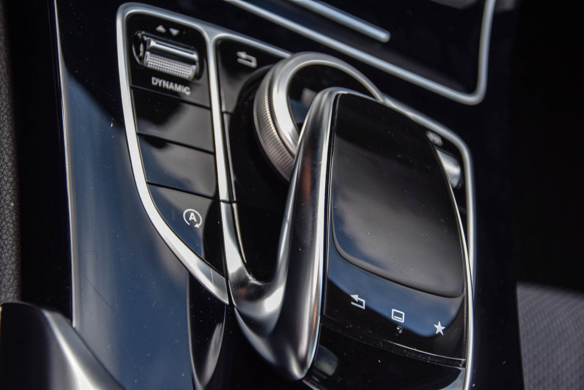 Mercedes-Benz C-Klasse 180 T Avantgarde Panoramadak/Com/ILS/Touchpad Aut7 Foto 4