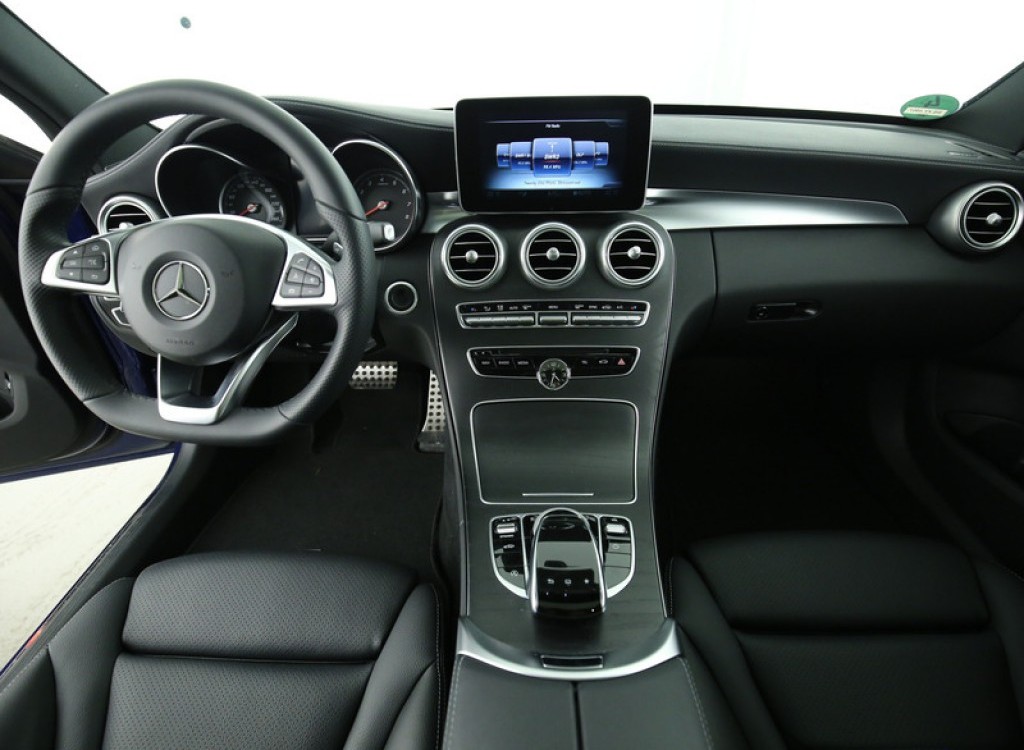 Mercedes-Benz C-Klasse 300 AMG Luchtvering/Com/Dak/HUD/ILS/Distronic Aut7 Foto 5