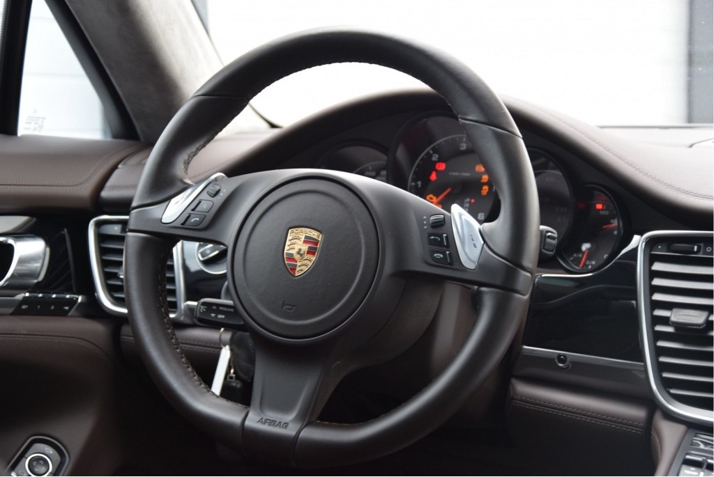 Porsche Panamera 3.0D NW Model Luchtvering/Mem/Schuifdak/Bose/Chrono/PDK Aut8 Foto 20