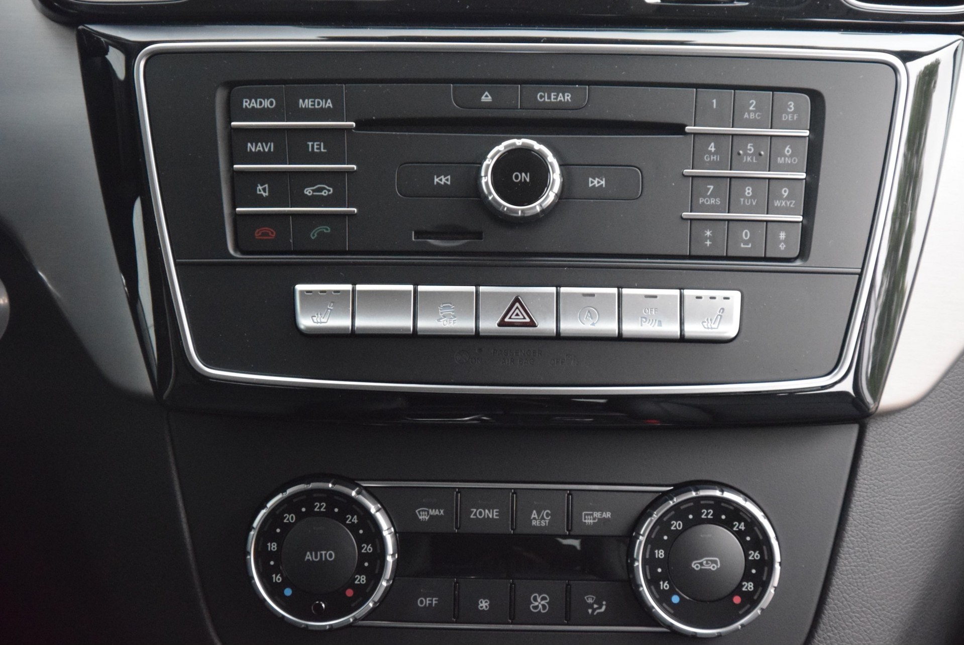 Mercedes-Benz GLE-Klasse 350d 4-M Com/ILS/Easy-Pack/20" Aut9 Foto 13