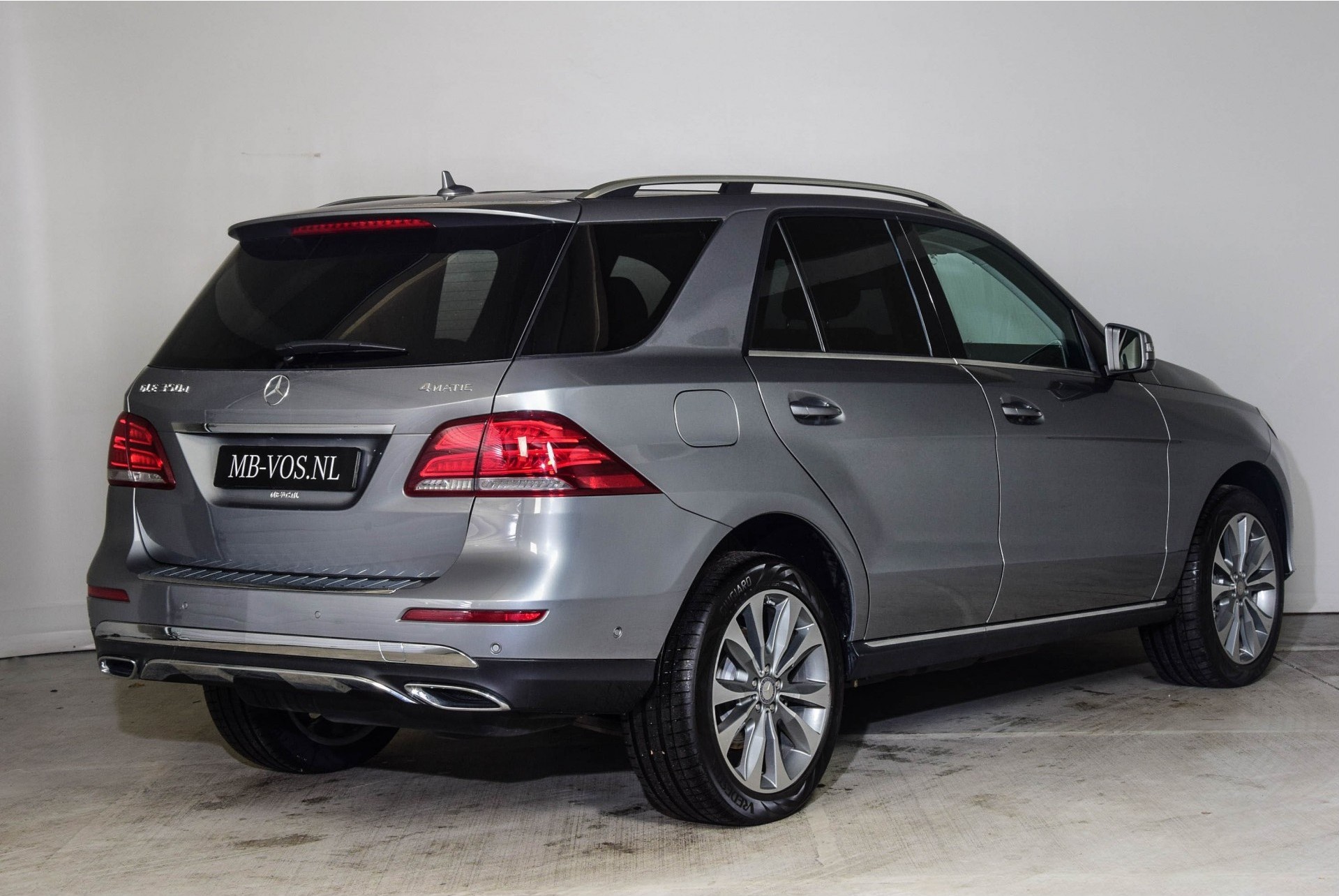 Mercedes-Benz GLE-Klasse 350d 4-M Com/ILS/Easy-Pack/20" Aut9 Foto 2