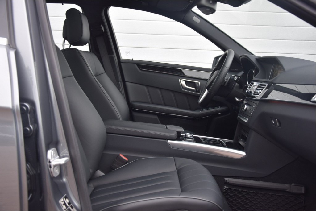 Mercedes-Benz E-Klasse 350 Bluetec AMG Luchtvering/Standkachel/Distronic/Nappa/Harman-Kardon/Dak Aut9 Foto 3